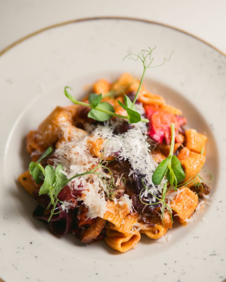 rigatoni amatriciana mari e monti (1)